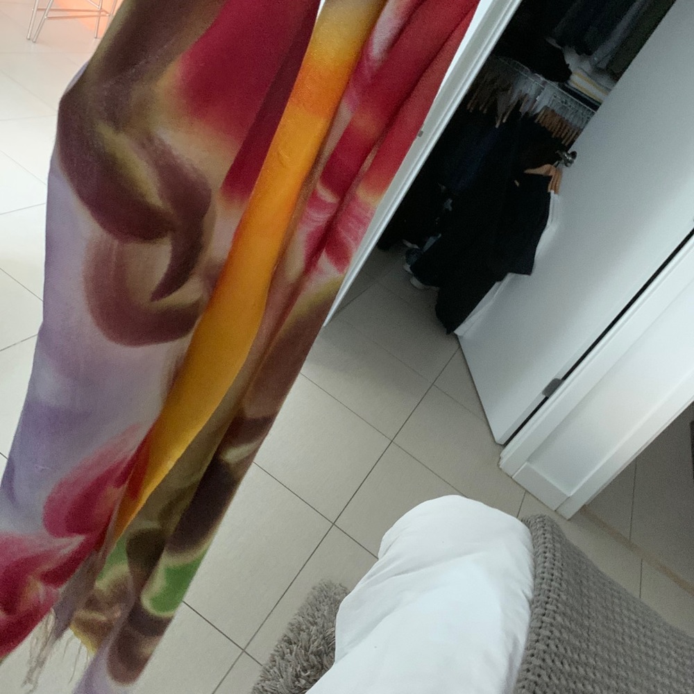 Beautiful Muted Colored Pashmina - image 4